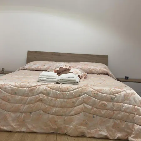 Francesca - And Airport Villa *