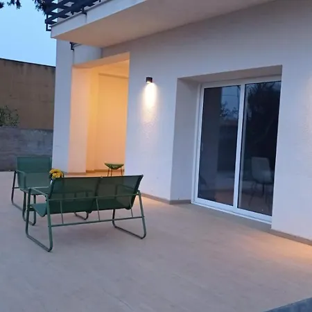 Francesca - And Airport Villa *